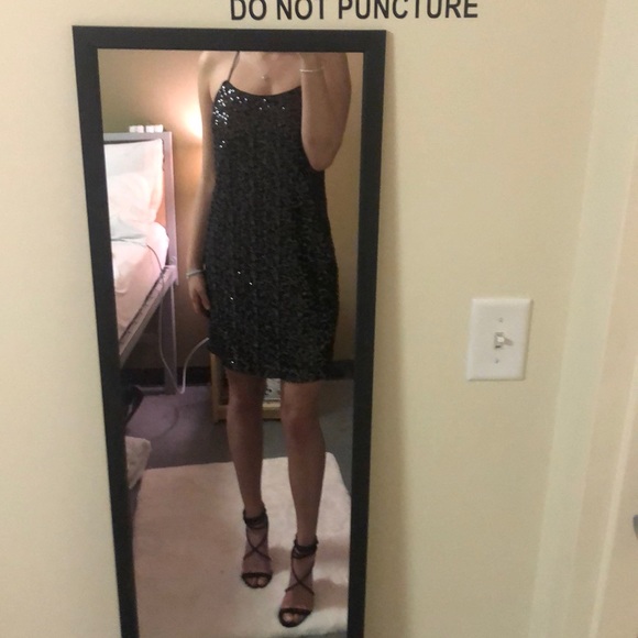 Black sequin Vera wang dress - Picture 2 of 4